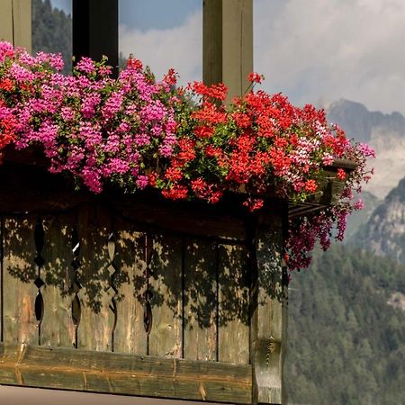 Suite Italy Pinzolo Due Giustino Esterno foto